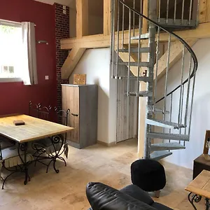 https://gite-au-mas-pommier.fr-provencehotel.com